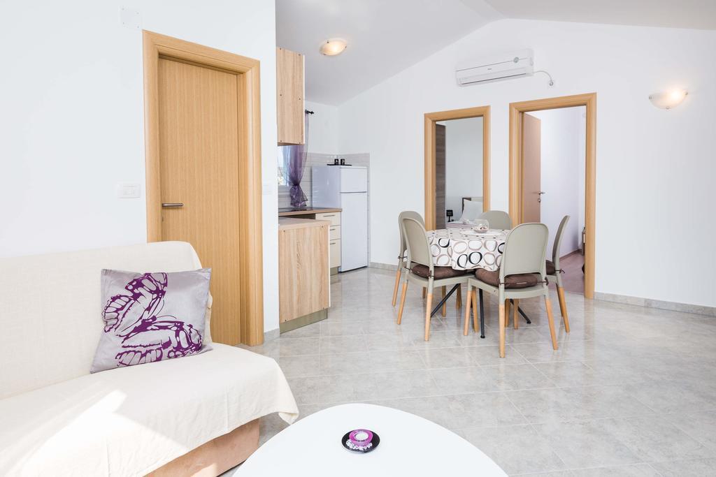 Apartments Sucic Sevid Quarto foto